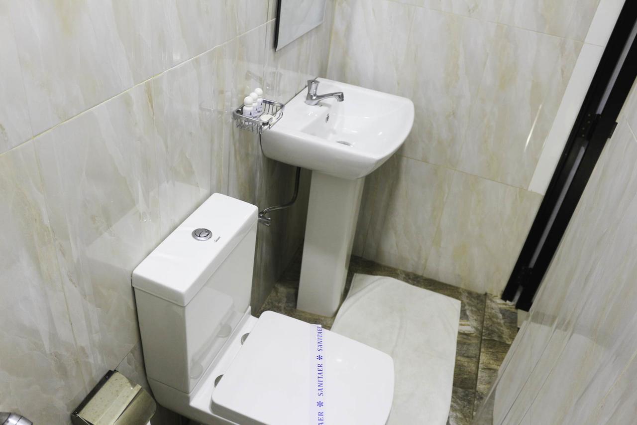 קנדי Yoho Travellers Residence מראה חיצוני תמונה