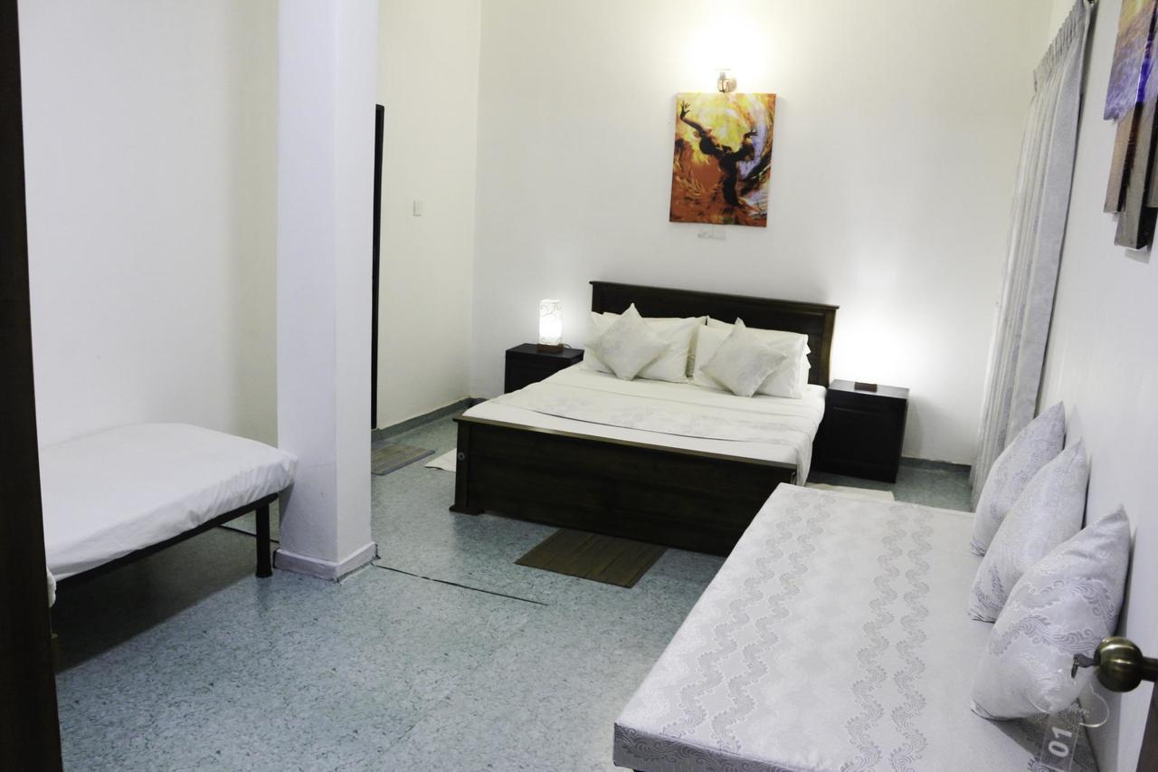 קנדי Yoho Travellers Residence מראה חיצוני תמונה